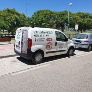 Cerrajería – Ferretería Avenida