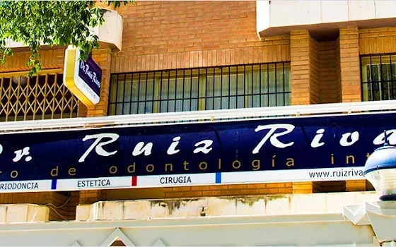 Clínica Dental Ruiz Rivas